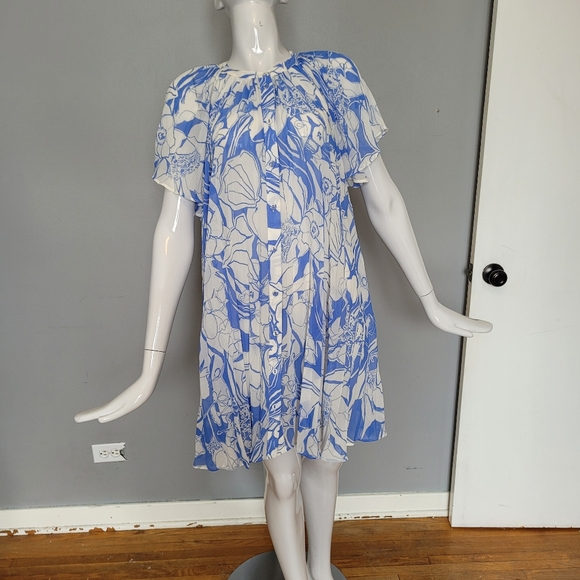 By Anthropologie Pleated Vneck Ruffle Sleeve Dress, VGUC, Size S - Picture 8 of 10